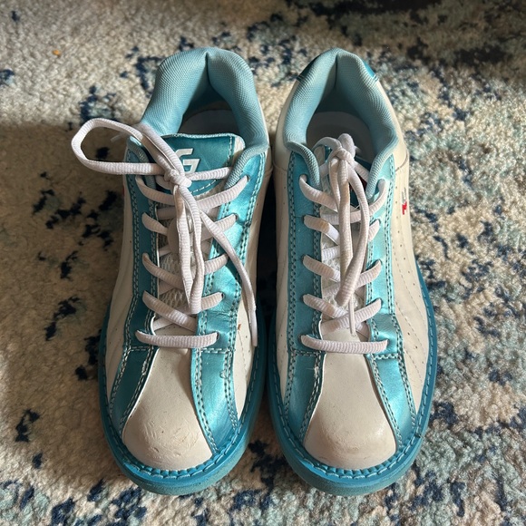 Womens’ 3G bowling shoes sz. 6 - Picture 2 of 5